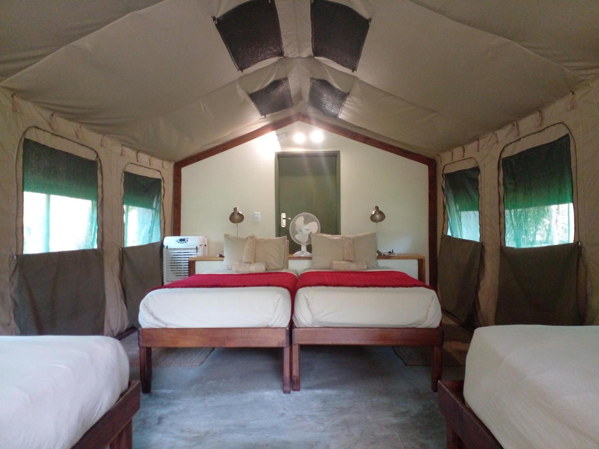 Hotel Zambezi Mubala Camp Katima Mulilo Pokoj fotografie